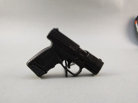 handgun: WALTHER Model PPS, Semi-Auto Pistol, .40, 6 shot, 3" barrel, 6.25" overall, S#AK8700