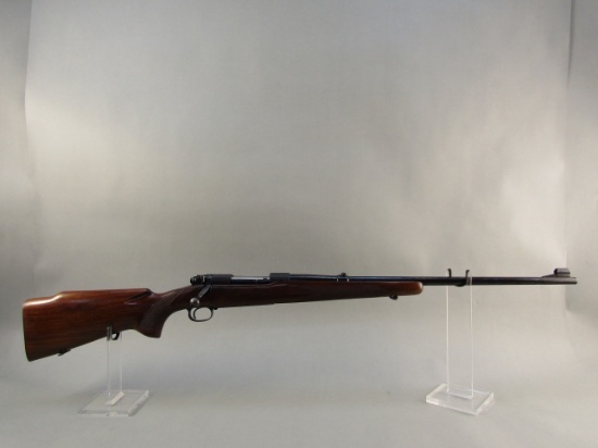 WINCHESTER Model 70, Bolt-Action Rifle, .30-06, S#302806