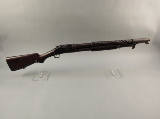 WINCHESTER Model 1897, Pump-Action Shotgun, 12g, S#E677010