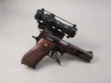 handgun: S&W Model 52-1, Semi-Auto Pistol, .38spl, 8 shot, 5