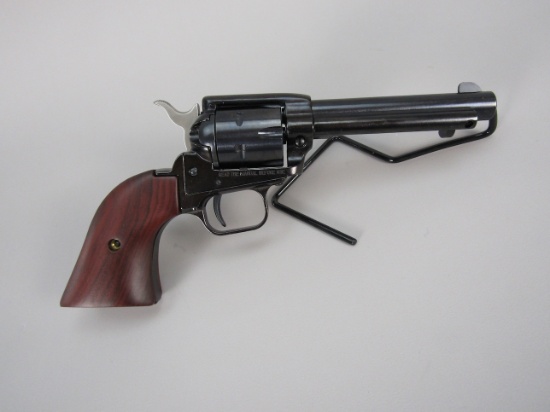 handgun: HERITAGE Model Rough Rider, Revolver, .22, 6 shot, 4.75" barrel, 10" overall, S#U28813