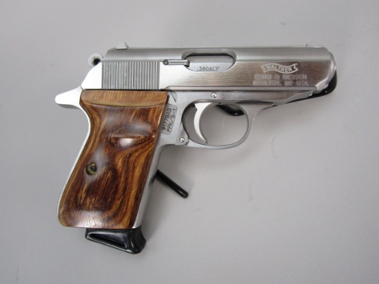 handgun: WALTHER Model PPK-S, Semi-Auto Pistol, .380acp, 7 shot, 3 1/4" bbl, 6 1/2" o/a, S#9177 BAD
