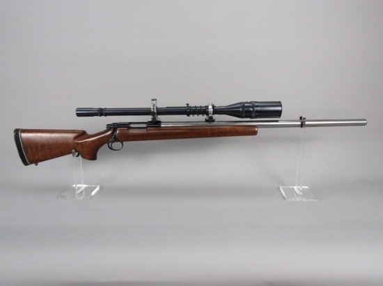 REMINGTON Model 40X Centerfire, Bolt-Action Rifle, .25-06, S#052002B