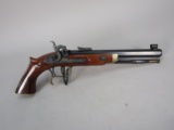 black powder handgun: THOMPSON CENTER Model Muzzleloader Pistol, S#19550