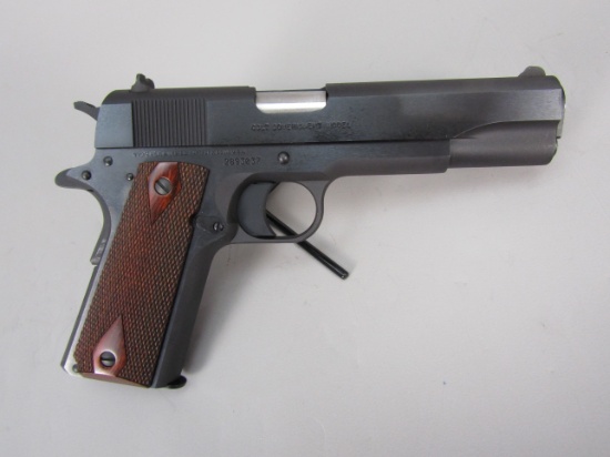handgun: COLT Model Government 1911, Semi-Auto Pistol, .45acp, 8 shot, 5" bbl, 9" overall, S#2893037