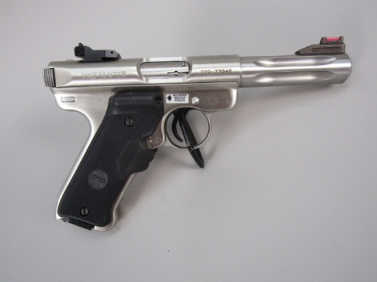 handgun: RUGER Mod MKIII Hunter Semi-Auto Pistol .22LR 10 shot 4 1/2" bbl 8 1/2" overall S#229-73046