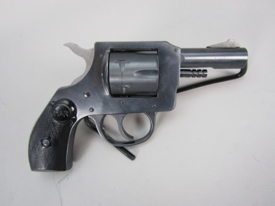 handgun: H&R Model 732, Revolver, .32S&W, 6 shot, 2 1/2" barrel, 6 1/2" overall, S#AX083952