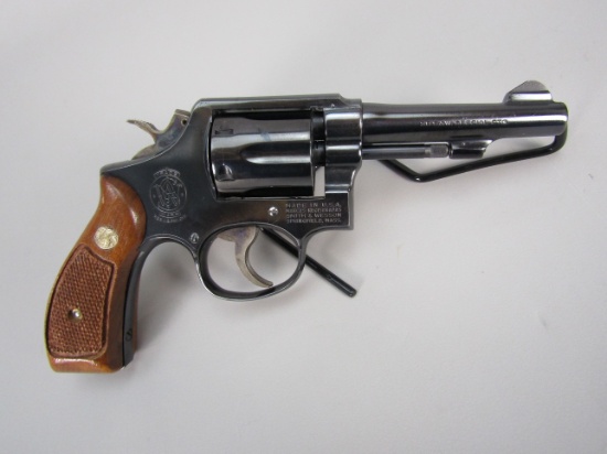 handgun: S&W Model 10-5, Revolver, .38S&W, 6 shot, 4 1/4" barrel, 9" overall, S#D829531