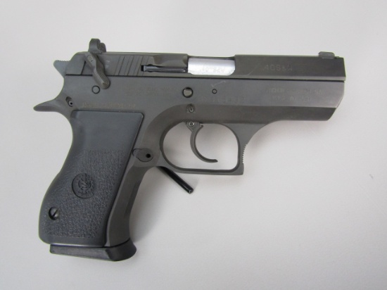 handgun: IMI Model Desert Eagle, Semi-Auto Pistol, .40, 12 shot, 3 1/2" bbl, 7" overall, S#32315432