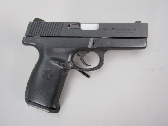 handgun: S&W Model SW40C, Semi-Auto Pistol, .40S&W, 9 shot, 3 7/8" barrel, 7 1/4" overall, S#PAL1675