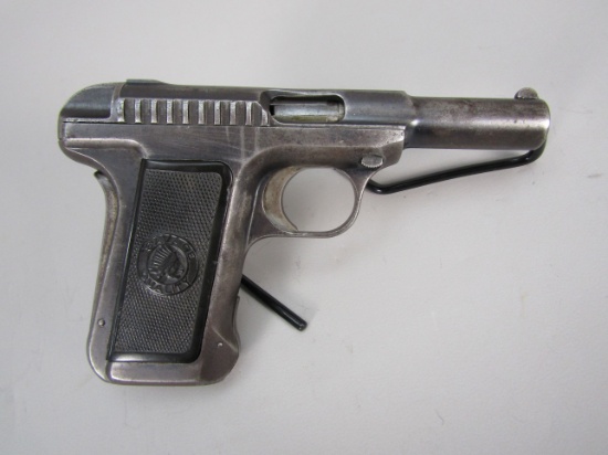 handgun: SAVAGE Model 1915, Semi-Auto Pistol, .32, 6 shot, 3 3/4" barrel, 6 1/2" overall, S#133011