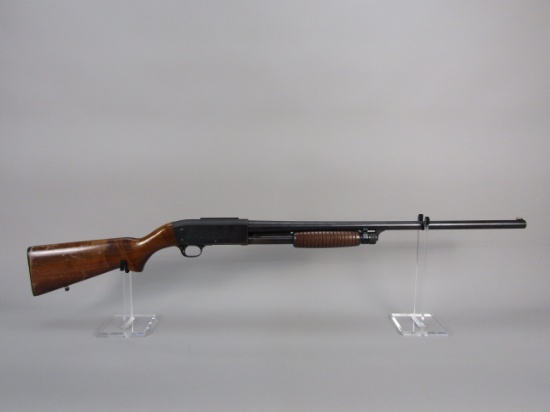 ITHACA Model 37 Featherlight, Pump-Action Shotgun, 12g, S#917166