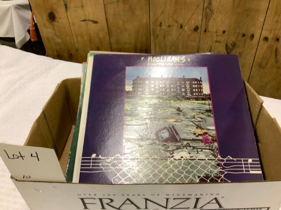 10 LPs