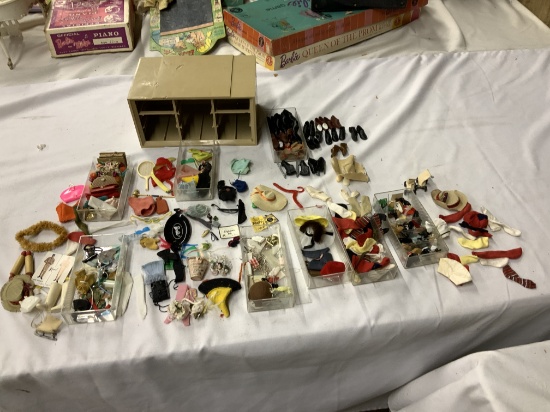 Vintage Barbie/ken Doll Accessory Case