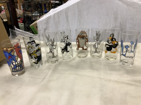 8 Vintage Warner Bros Pepsi Collector Series