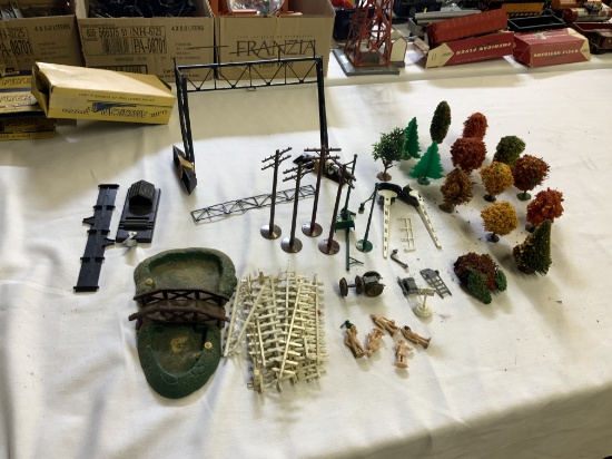 Layout Accessories For American Flyer Layout