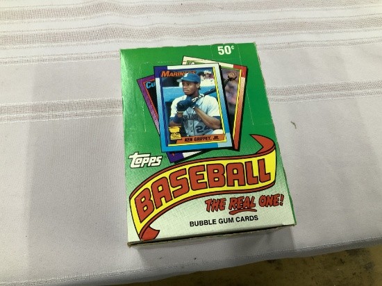 Topps 1990 Baseball Bubble Gum Cards