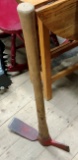 Grub Axe