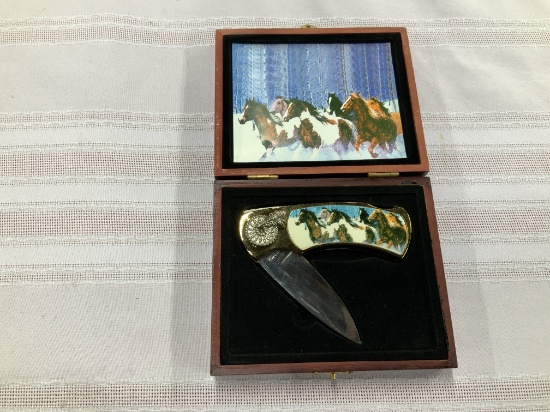 Collectible Knife - Horses on Handle