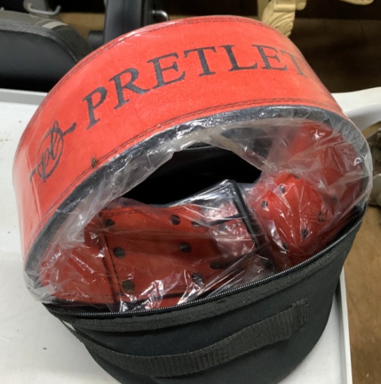 Pretlet Power lifting Belt w/Carrying Case- NEW!