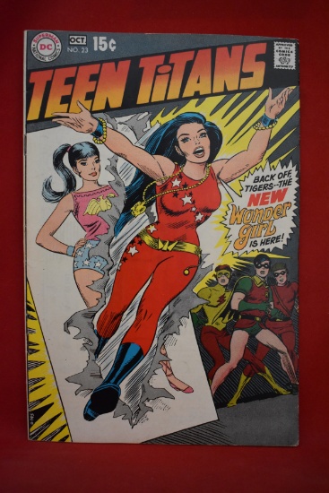 TEEN TITANS #23 | KEY DEBUT OF NEW WONDER GIRL COSTUME | NICK CARDY & GIL KANE - 1969