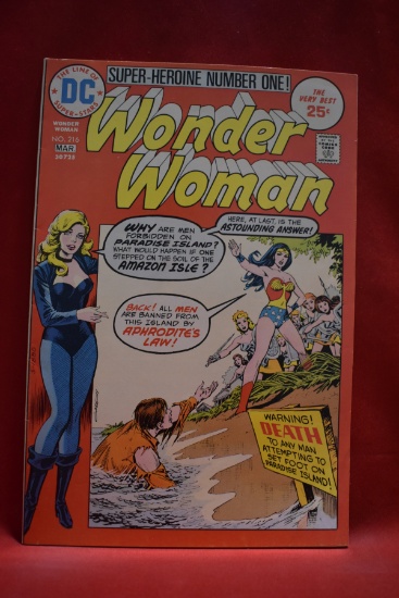 WONDER WOMAN #216 | PARADISE IN PERIL | NICK CARDY - 1975