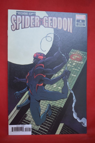 EDGE OF SPIDER-GEDDON #4 | 1ST APP OF NORMAN OSBORN AS SPIDERMAN WITH SIX ARMS - HAMNER VARIANT