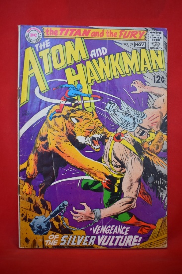 ATOM AND HAWKMAN #39 | 1ST TITLE CHANGE ISSUE - 1968 | *SOLID - CREASING - SEE PICS*