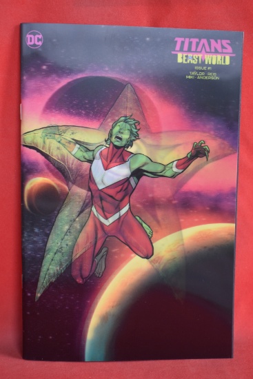 TITANS: BEAST WORLD #1 | PREMIERE ISSUE - CROSSOVER EVENT | CLAYTON HENRY LENTICULAR VARIANT