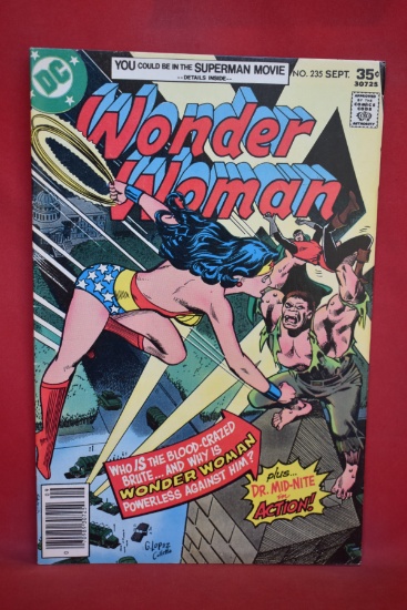 WONDER WOMAN #235 | THE BIOLOGY-BOMB! | GARCIA-LOPEZ -- 1977