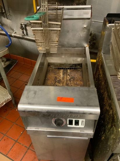 Deep Fryer - Frymaster Serial #0607GA0040 Model#PMJI45ESC