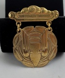 1925 Distinguished Us Army Gunners Badge