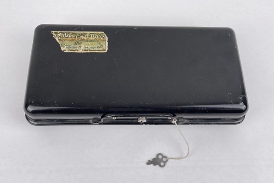 Armstrong Standard Tackle Box