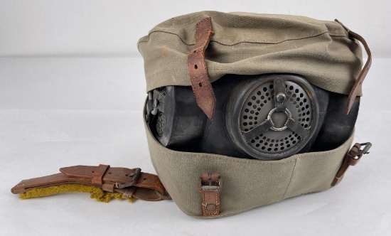 Ww2 M38 Nazi German Horse Gas Mask