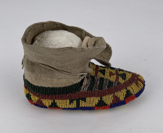 Antique Ceremonial Plains Indian Baby Moccasin