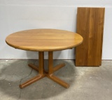 Mid Century Danish Table CJ Rosengaarden Hojre