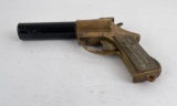 WW2 International Flare Signal Gun Pistol