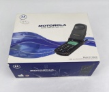 Vintage Motorola Flip Phone Star Tac st7868w