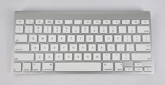 Apple A1314 Wireless Keyboard