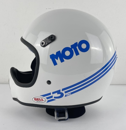 Vintage Bell Moto 3 Pro Motorcycle Helmet