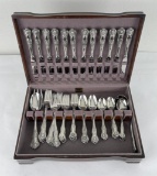 Lunt Stainless Steel Flatware Set