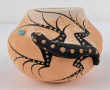 Zuni Indian Gecko Lizard Pot Vase