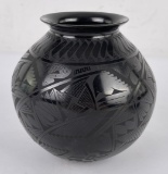 Mata Ortiz Pottery Pot Vase