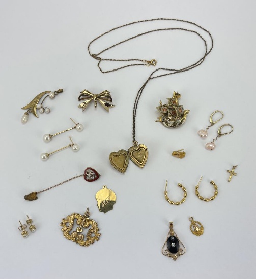 Group of Costume Jewelry