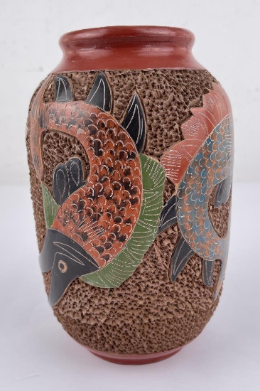 Mundo Nicaragua Pottery Fish Vase