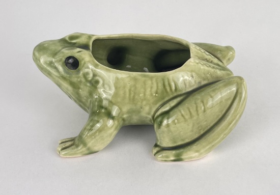 Brush Mccoy Flower Frog Planter