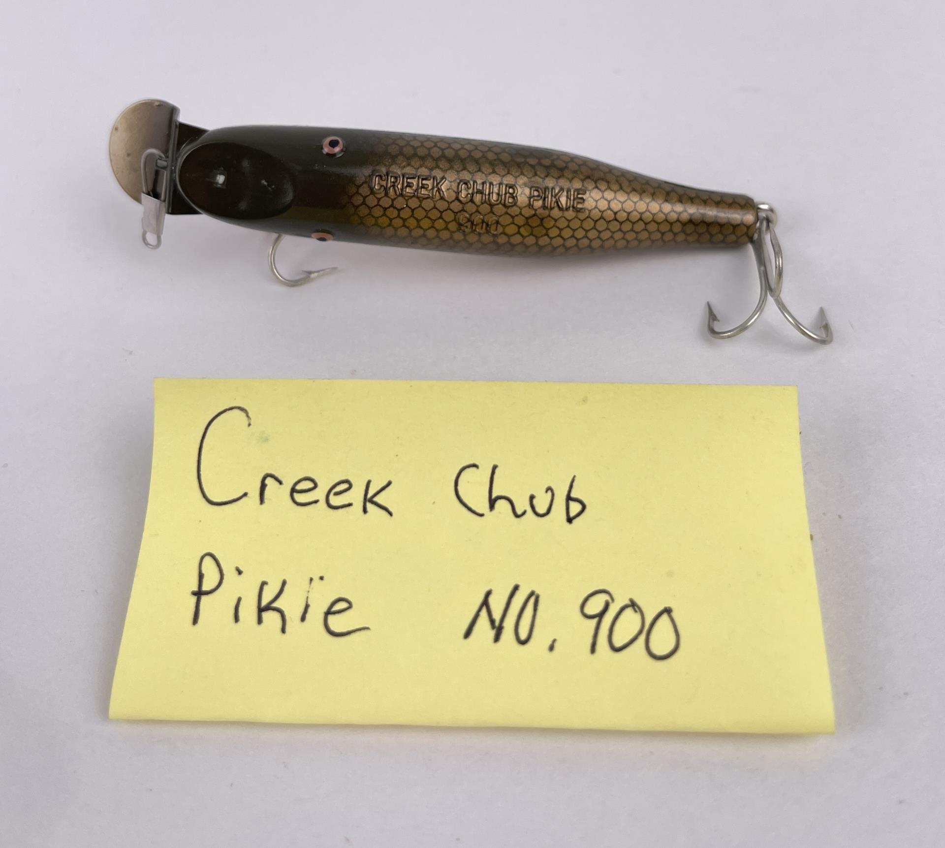 Sold at Auction: Pair of Vintage Creek Chub Wiggle Lures Pikie