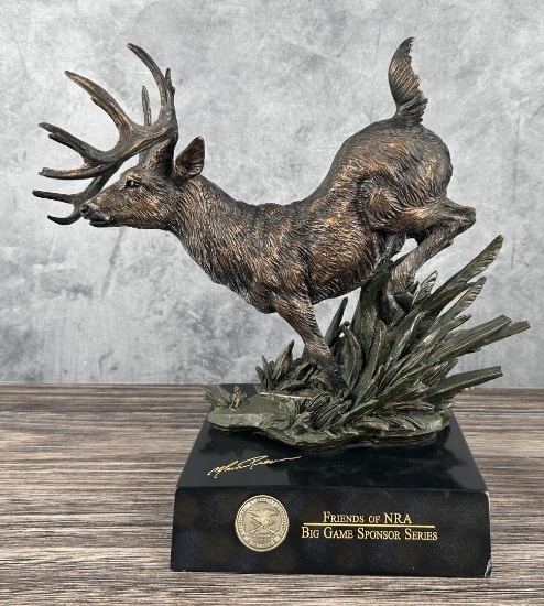 2010 Friends of NRA Big Game Sponsor Deer Figure