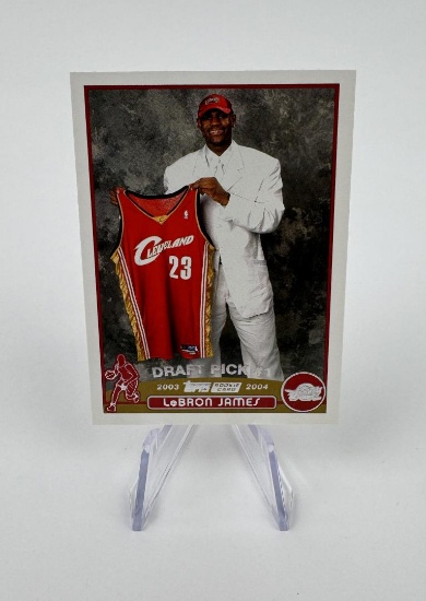 2003 Topps LeBron James 221 Basketball Rookie Card