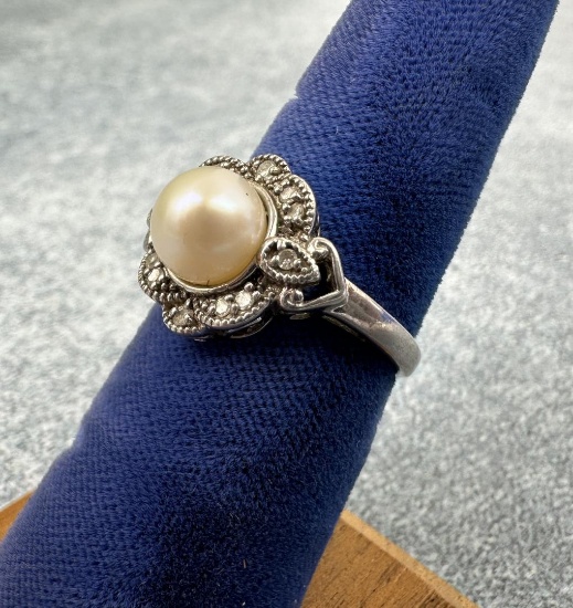 Sterling Silver Marcasite Pearl Ring